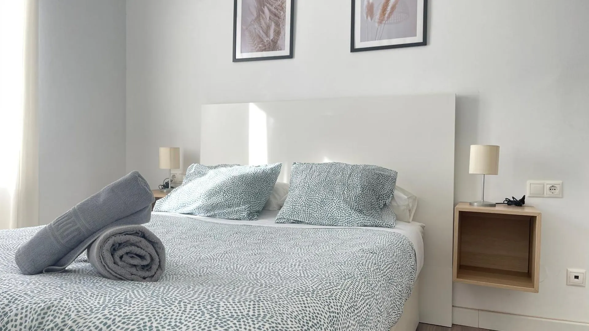 아파트 Apartamento Con Solarium By Dv Properties #P5H3 말라가 스페인